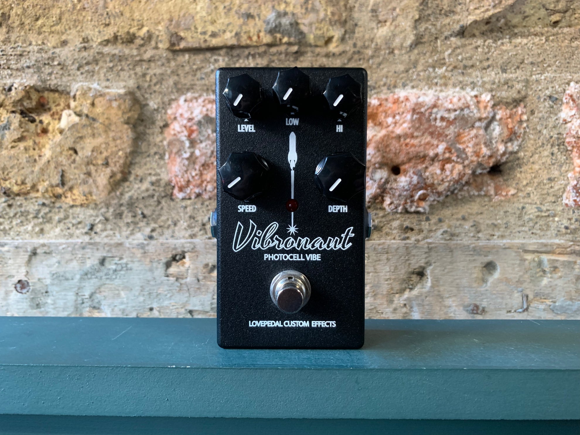 Lovepedal Vibronaut Photocell Vibe Lovepedal Vibronaut Photocell Lovepedal Vibronaut Photocell Vibe Lovepedal Vibronaut Photocell