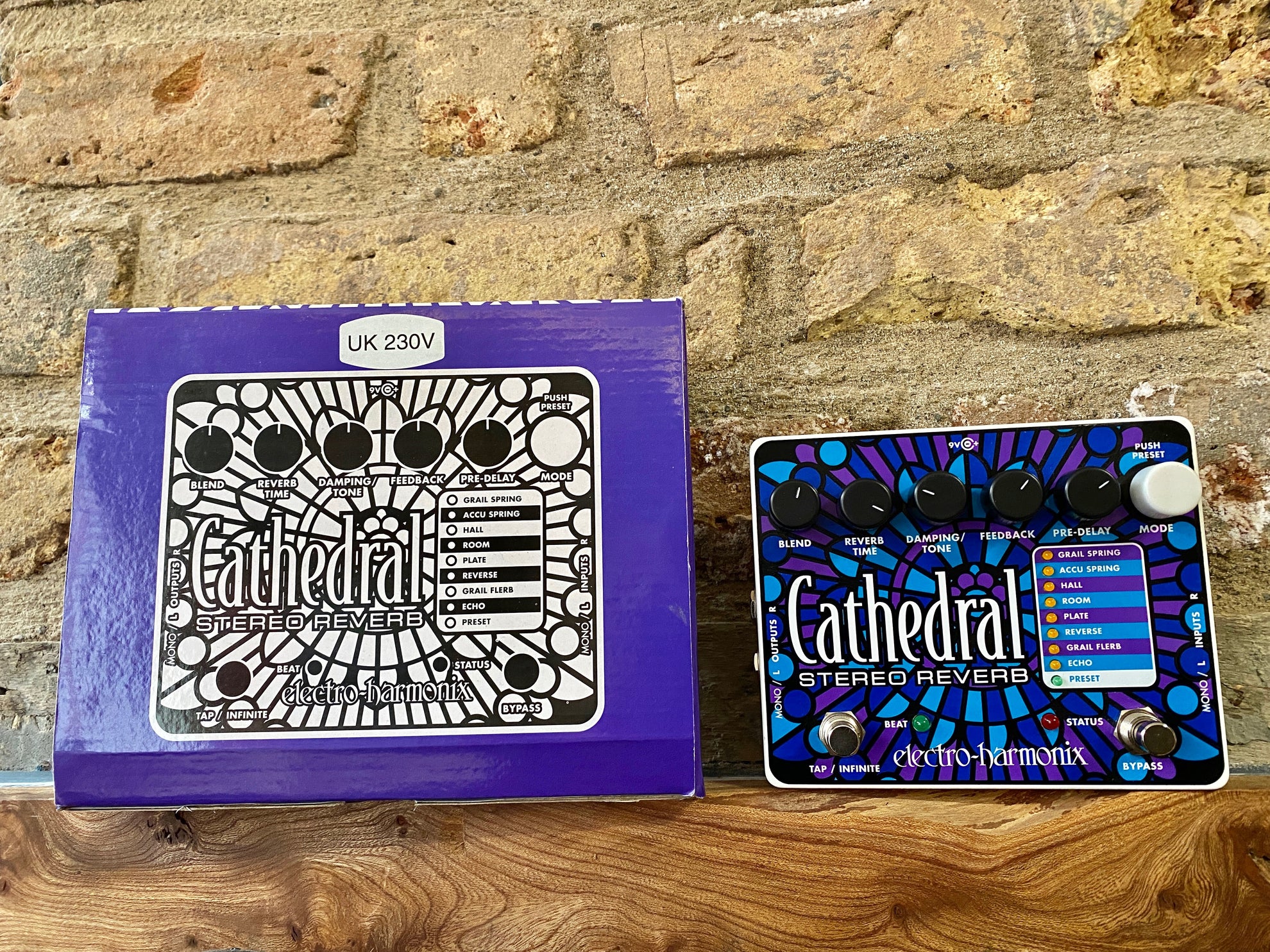 cathedral guitar pedal Electro Harmonix Cathedral Stereo Reverb