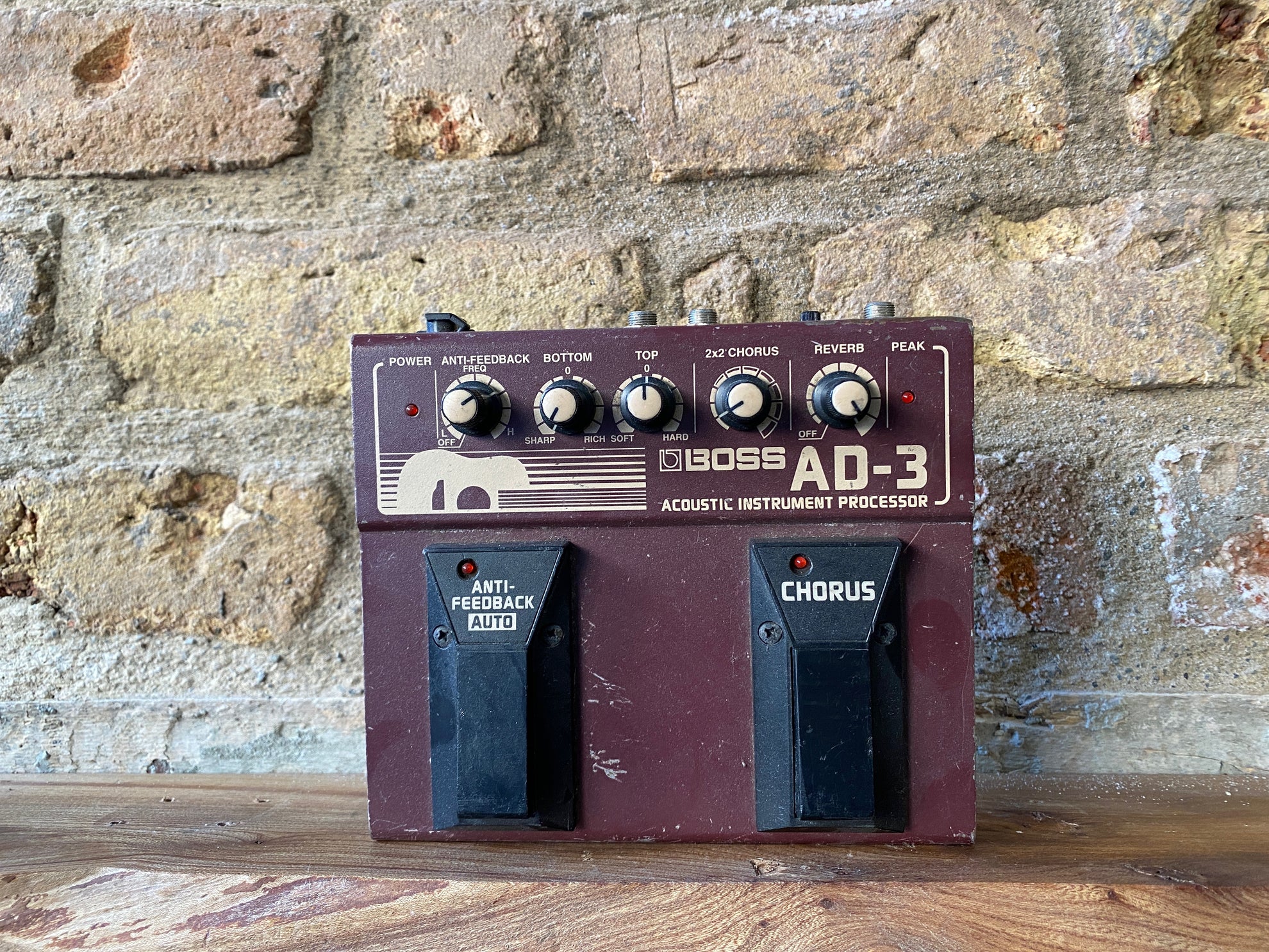 Boss AD3 Acoustic Instrument Processor Some Neck Guitars