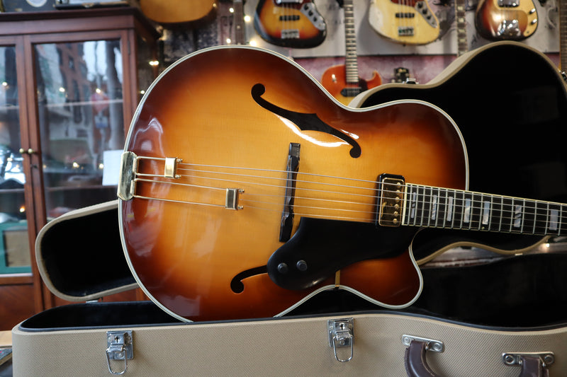 Hofner New President 2004
