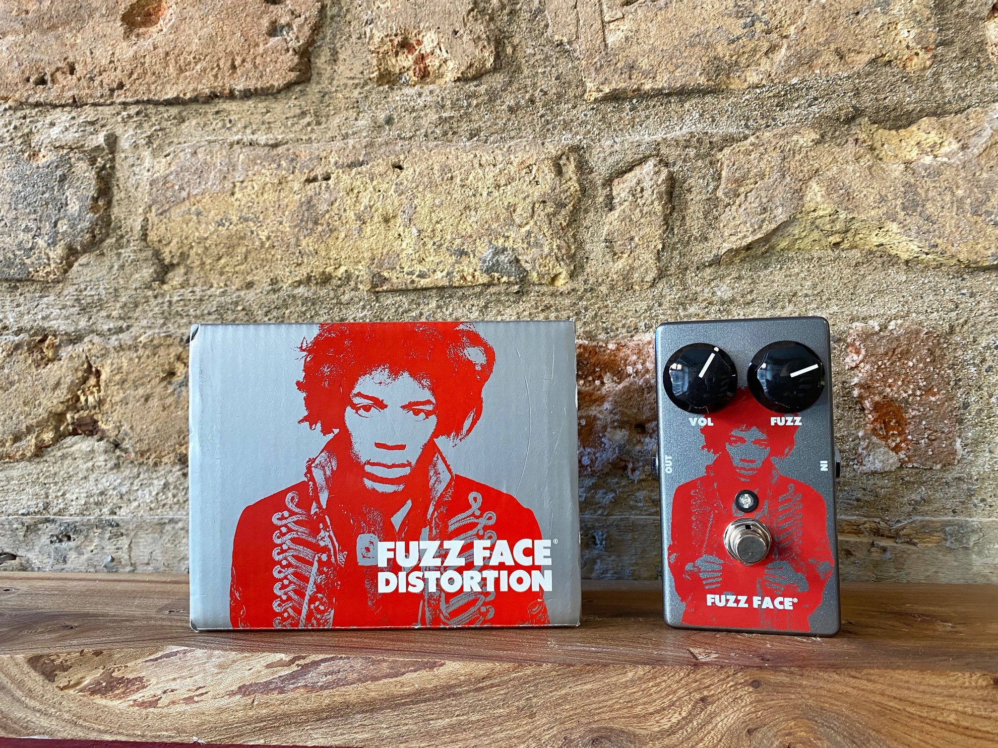 jimi hendrix distortion pedal MXR Jimi Hendrix Fuzz Face Distortion
