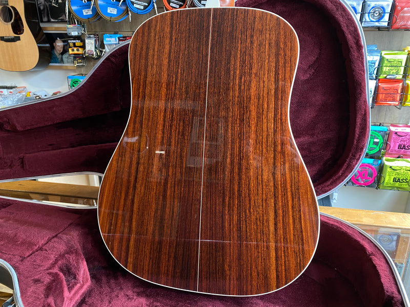Taylor 810 1999