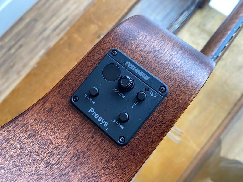 Sigma TM-15E+ Travel Guitar