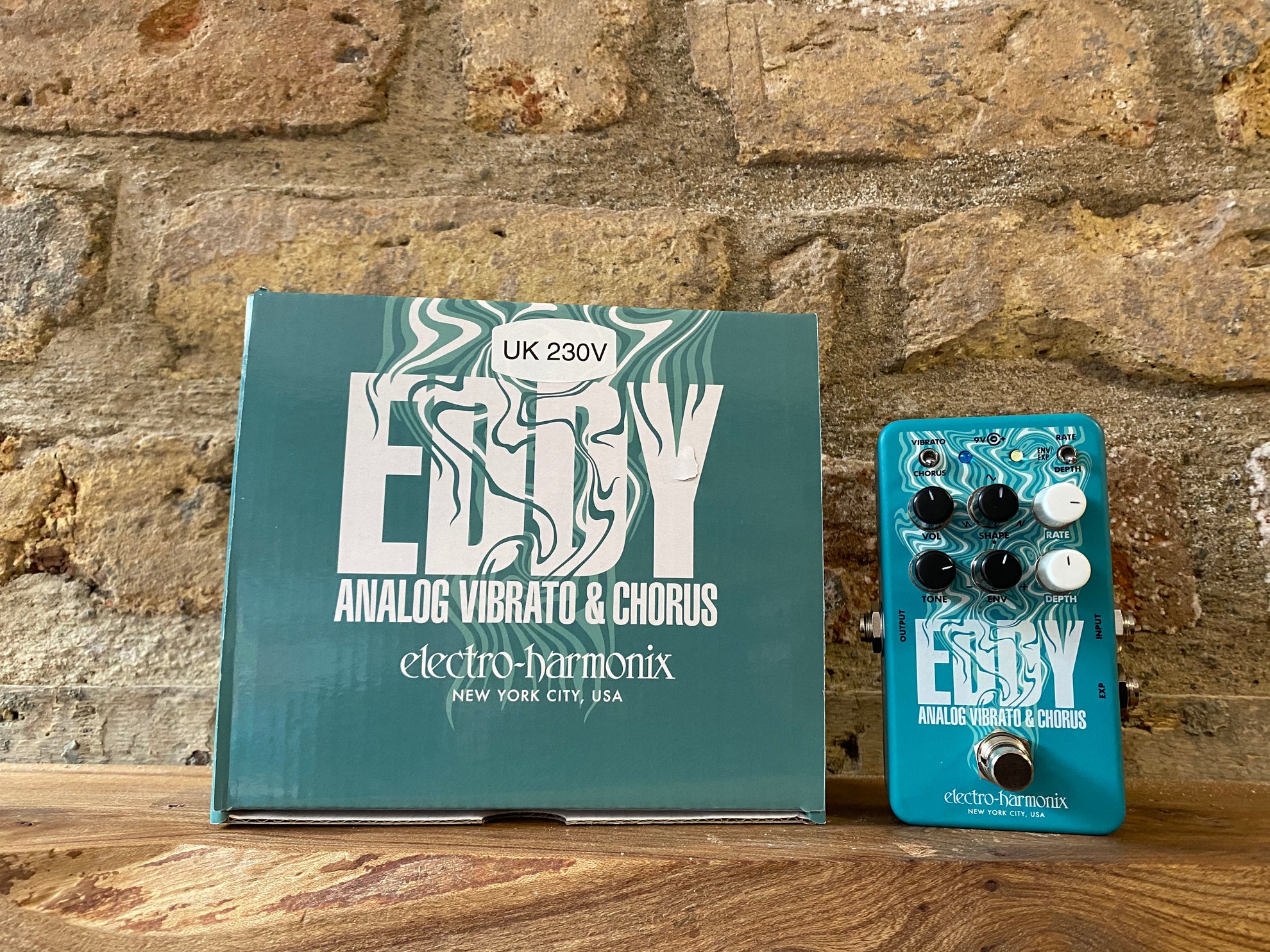 ehx eddy pedal Electro Harmonix Eddy Analog Vibrato & Chorus