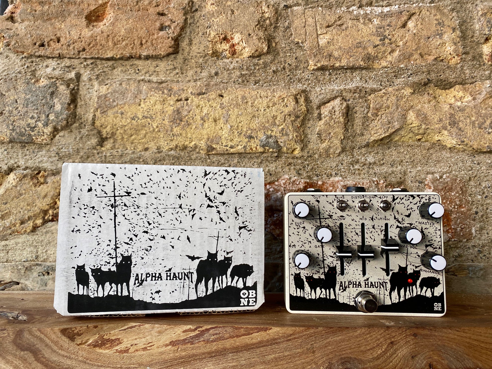 alpha haunt pedal Old Blood Noise Endeavors Alpha Haunt Fuzz