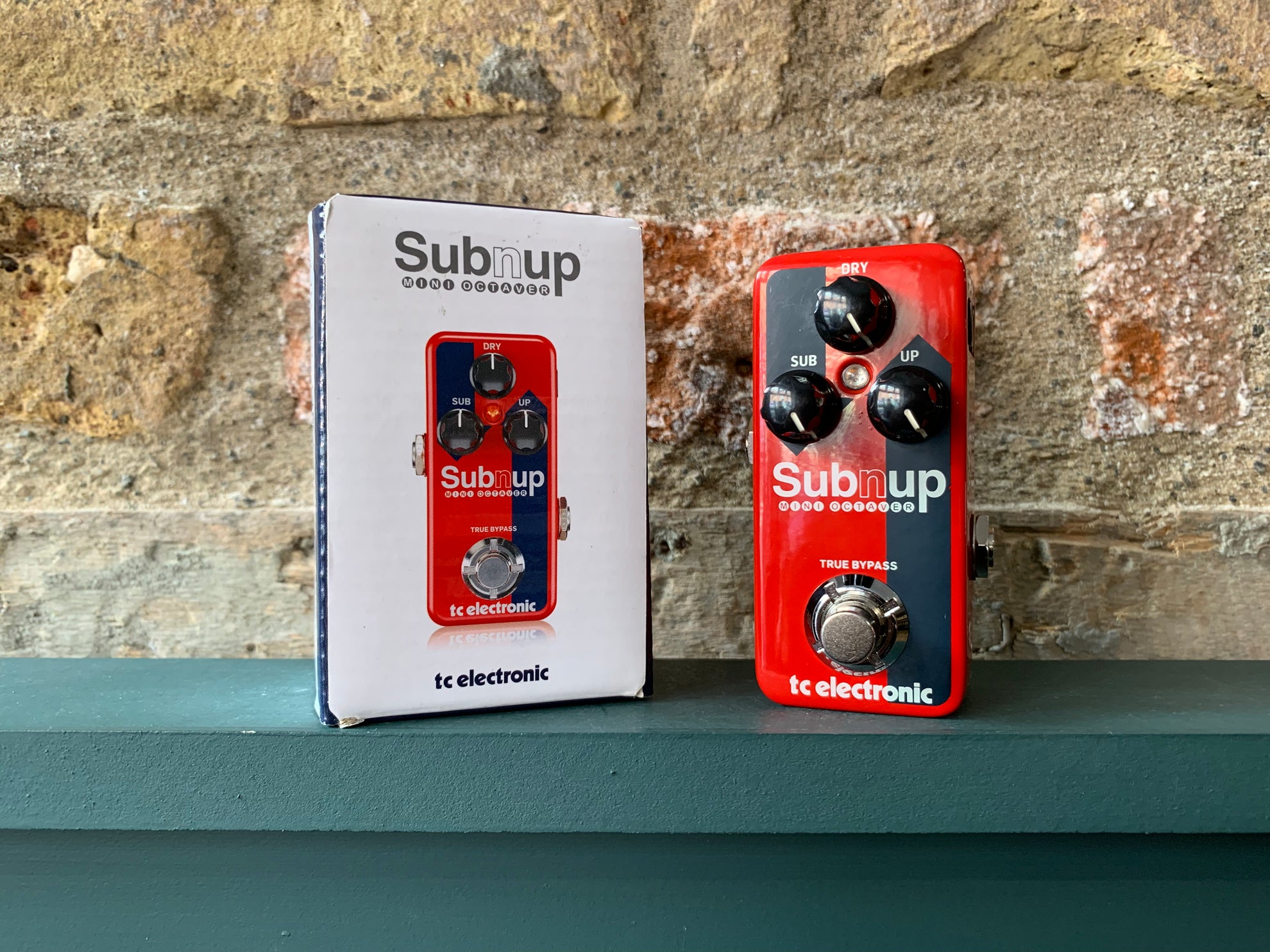 sub n up pedal TC Electronic Sub'N'Up Mini Octave