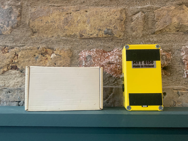 Mad Professor Mellow Yellow Tremolo Handwired