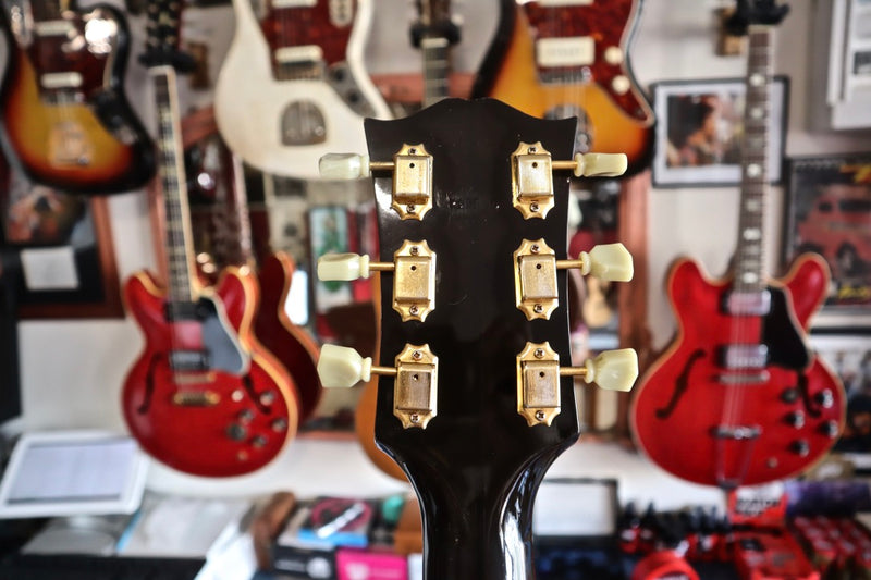 Gibson True Vintage SJ-200 (Added LR Baggs) 2007