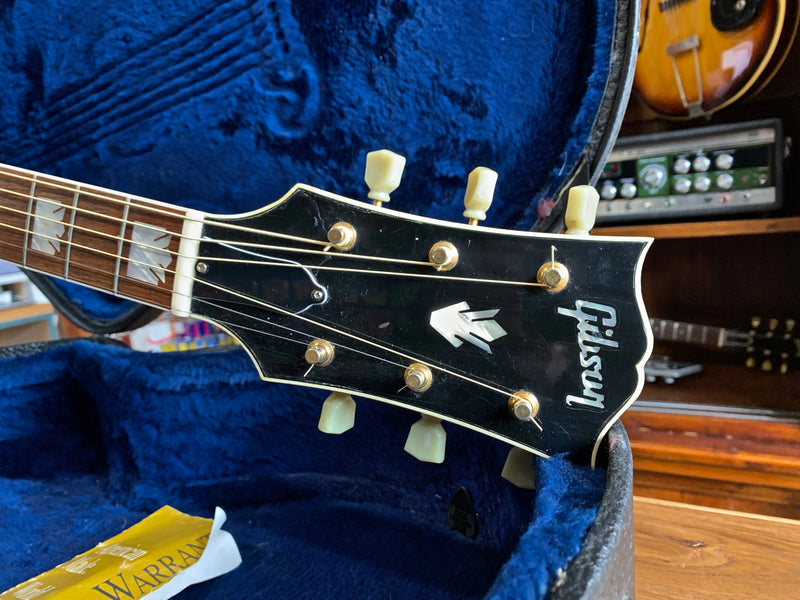 Gibson J-200 2001