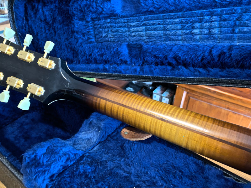 Gibson J-200 2001