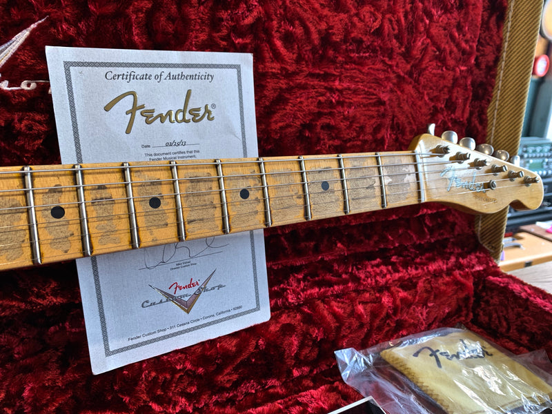 Fender Custom Shop '52 Telecaster Relic Black Over Candy Apple Red 2016