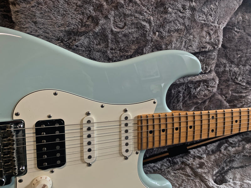 Suhr Classic S Pro HSS Sonic Blue