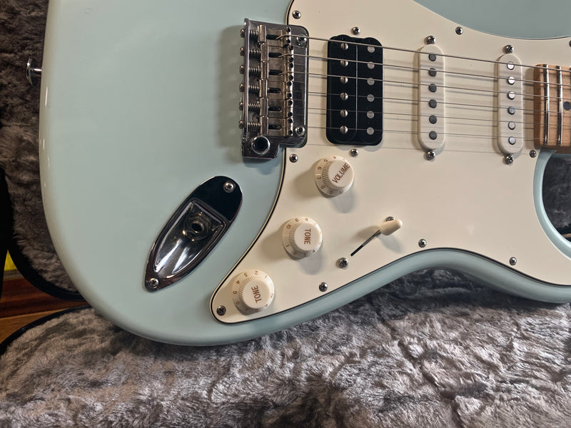 Suhr Classic S Pro HSS Sonic Blue
