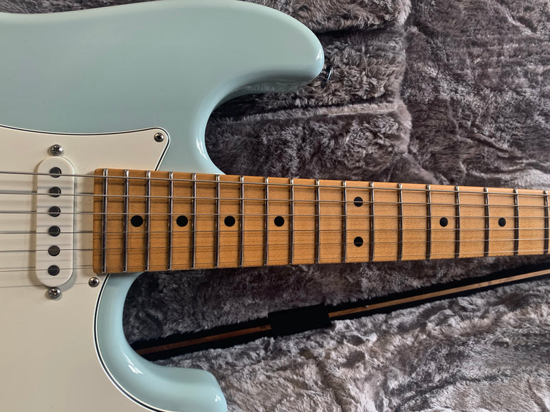 Suhr Classic S Pro HSS Sonic Blue