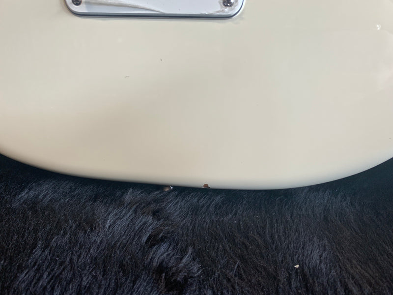 Fender American Professional Stratocaster Olympic White 2017