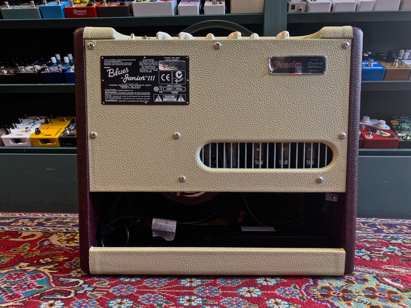 Fender Blues Junior III FSR Wine Red/Tan Limited Edition