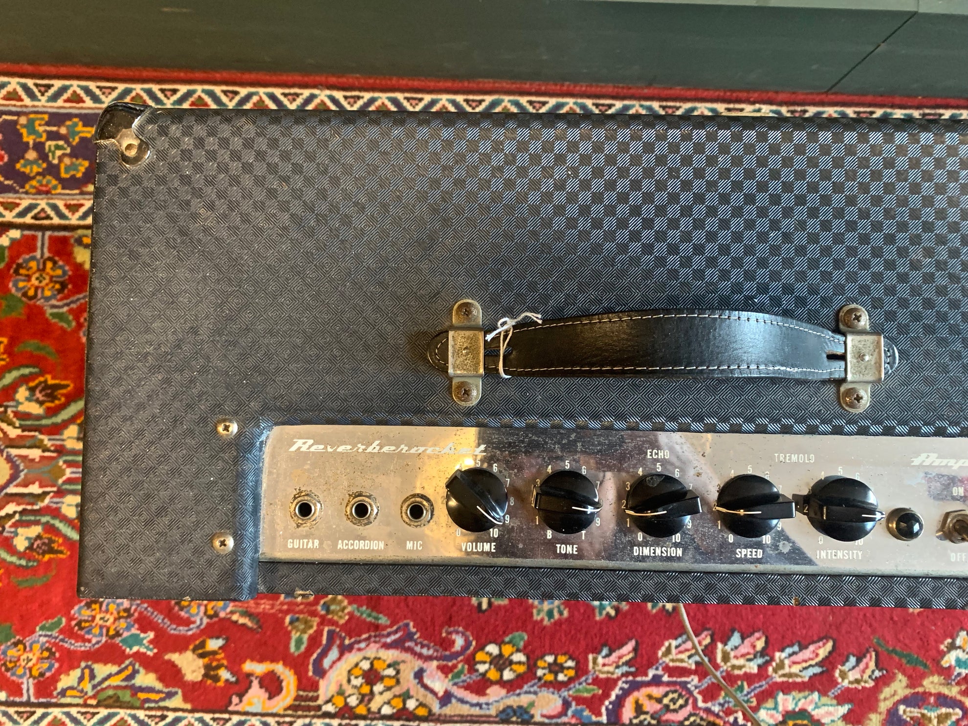 Ampeg R-12R Reverberocket 1962 - Some Neck Guitars