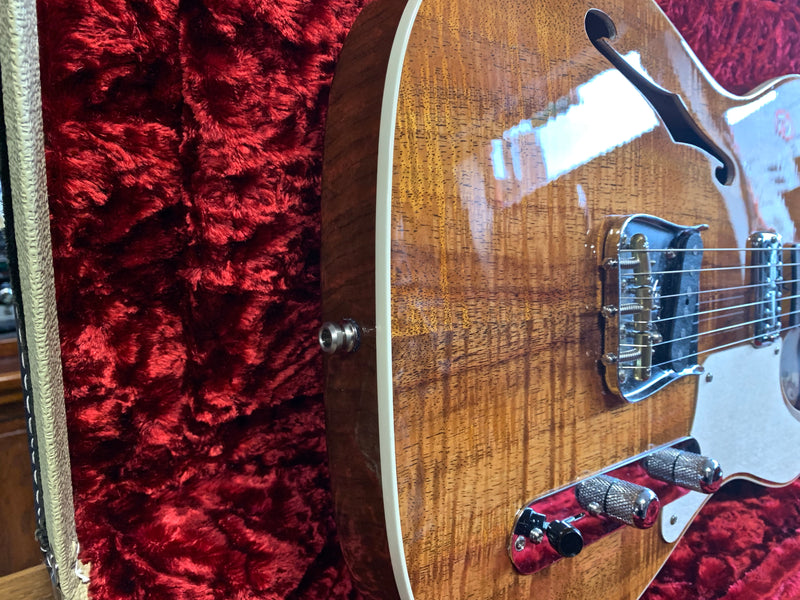 Fender Custom Shop Artisan Telecaster Caballo Ligero Koa 2017