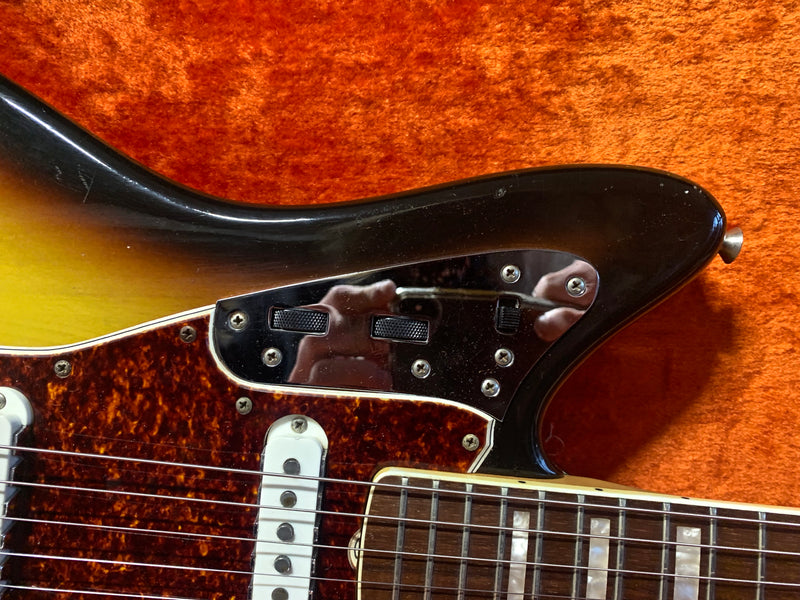 Fender Jaguar Sunburst 1966