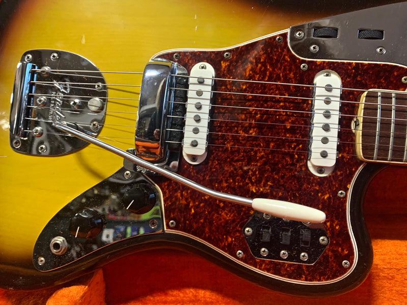 Fender Jaguar Sunburst 1966