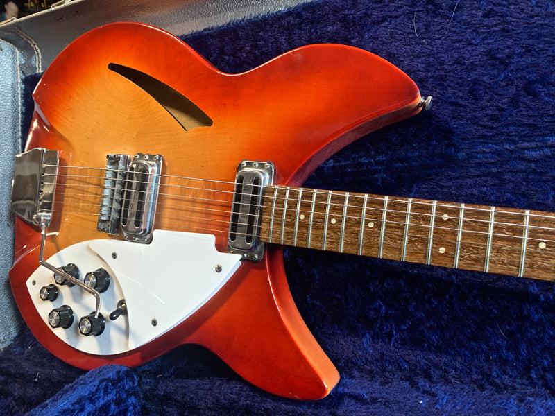 Rickenbacker 335 Fireglo 1966