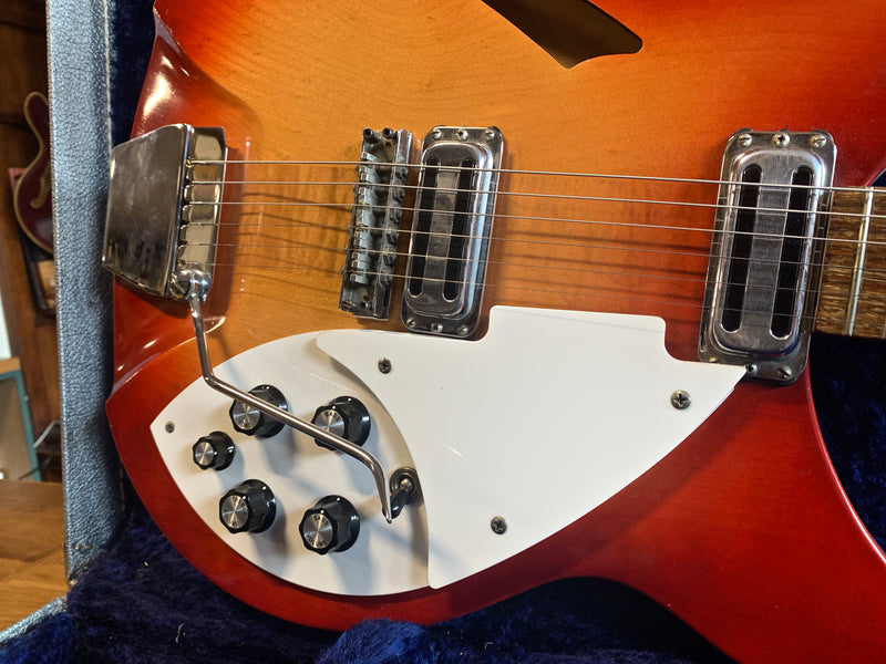 Rickenbacker 335 Fireglo 1966