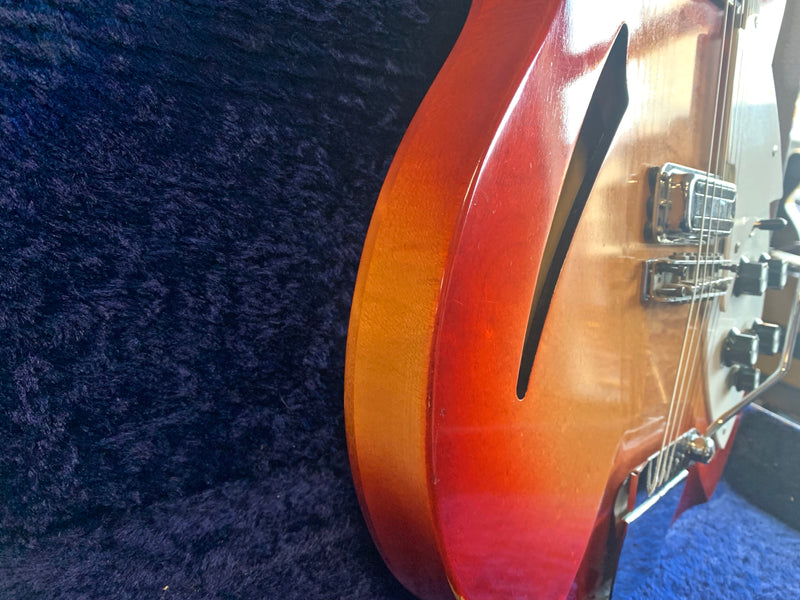 Rickenbacker 335 Fireglo 1966