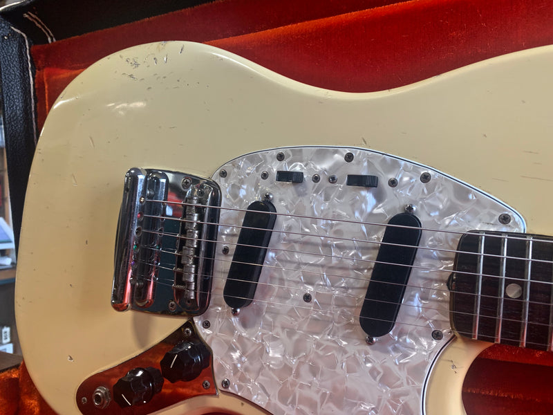 Fender Mustang Olympic White 1972
