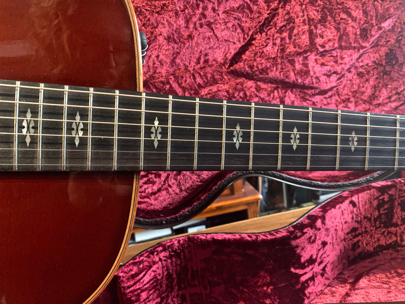 Taylor 712e 12-Fret 2017