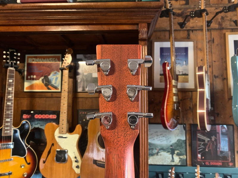 Martin D-16GT Left-Handed