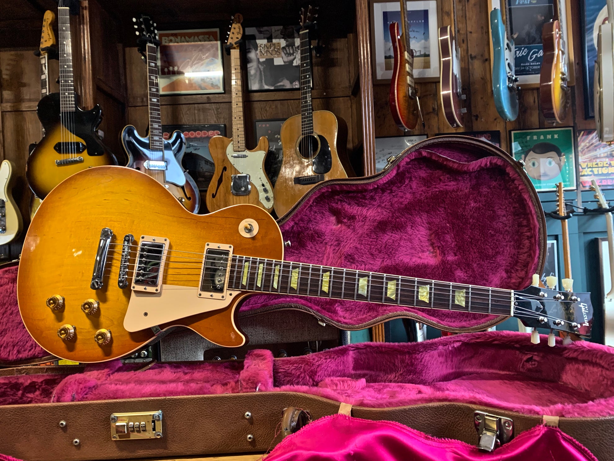 Used gibson on sale les paul classic