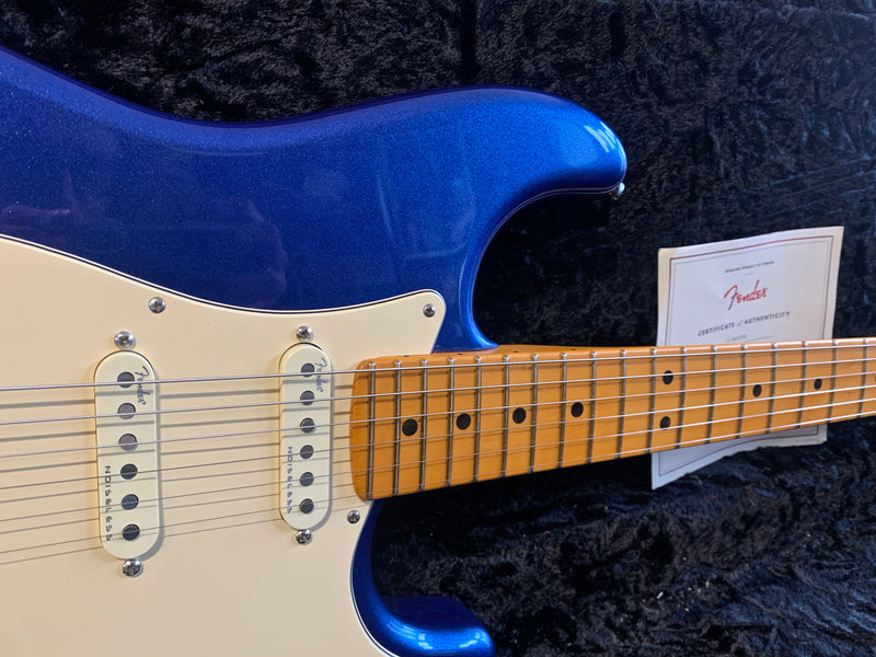 Fender American Ultra Stratocaster Cobra Blue 2019