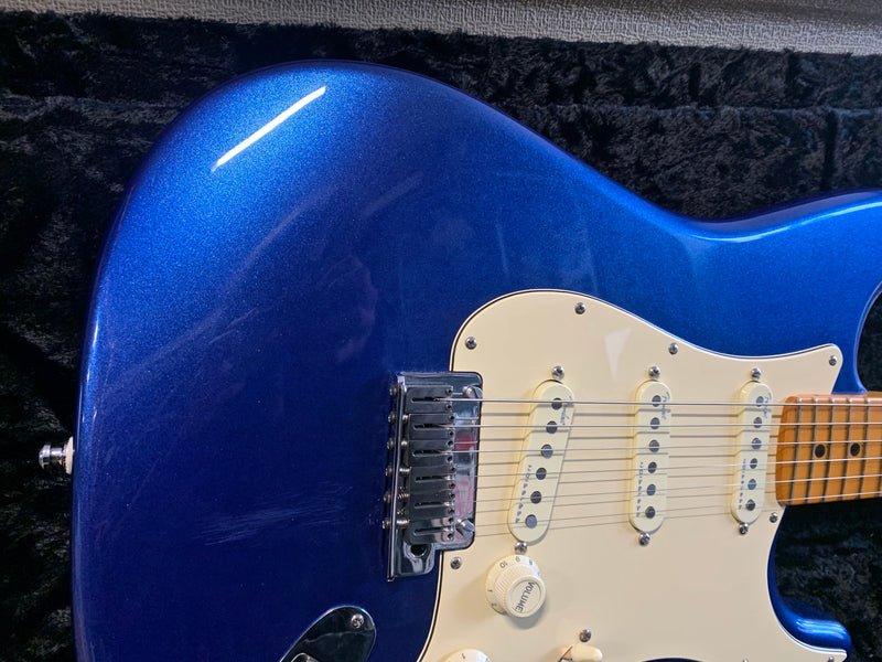 Fender American Ultra Stratocaster Cobra Blue 2019