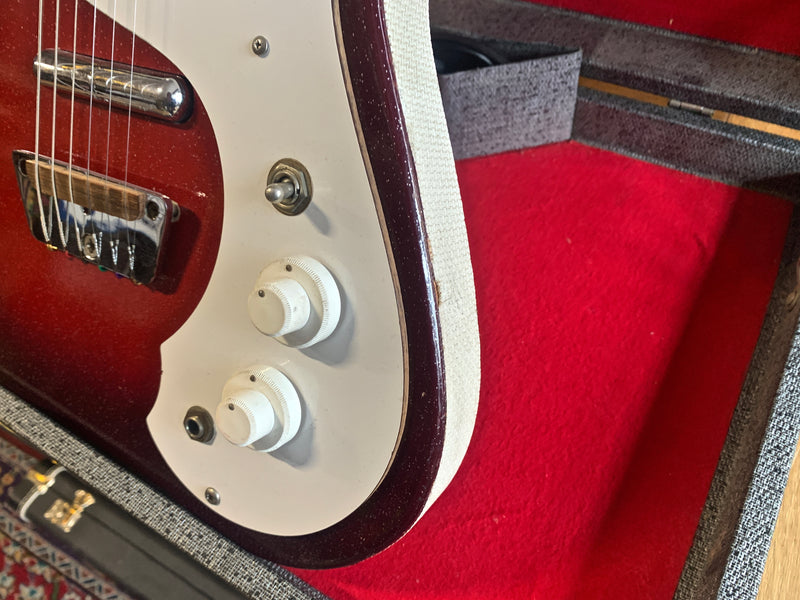 Silvertone 1457 w/ Amp Case 1965