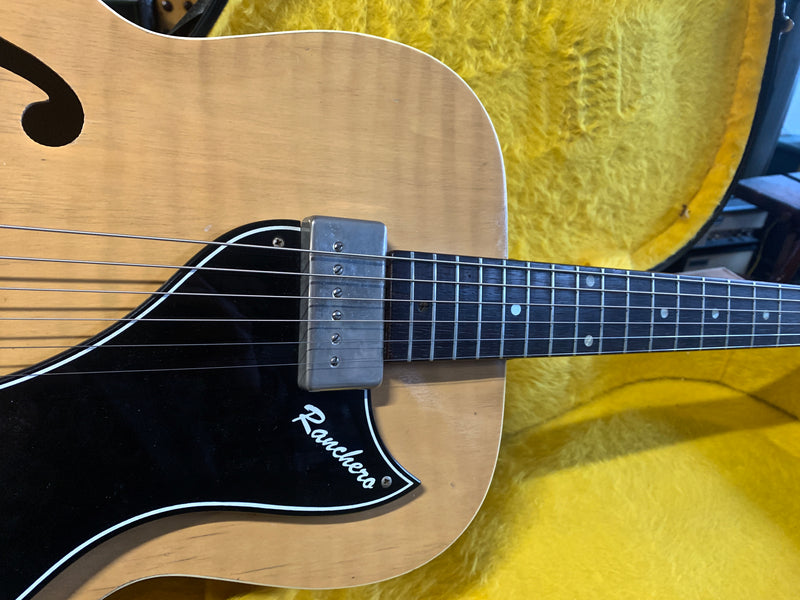Supro Ranchero 1956