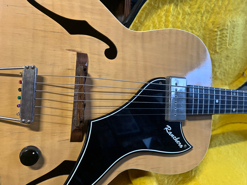 Supro Ranchero 1956