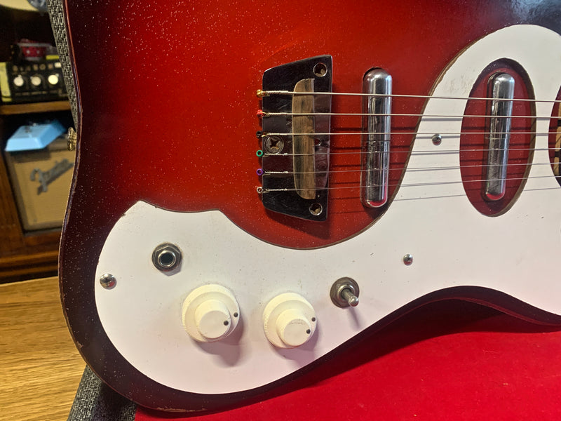 Silvertone 1457 w/ Amp Case 1966