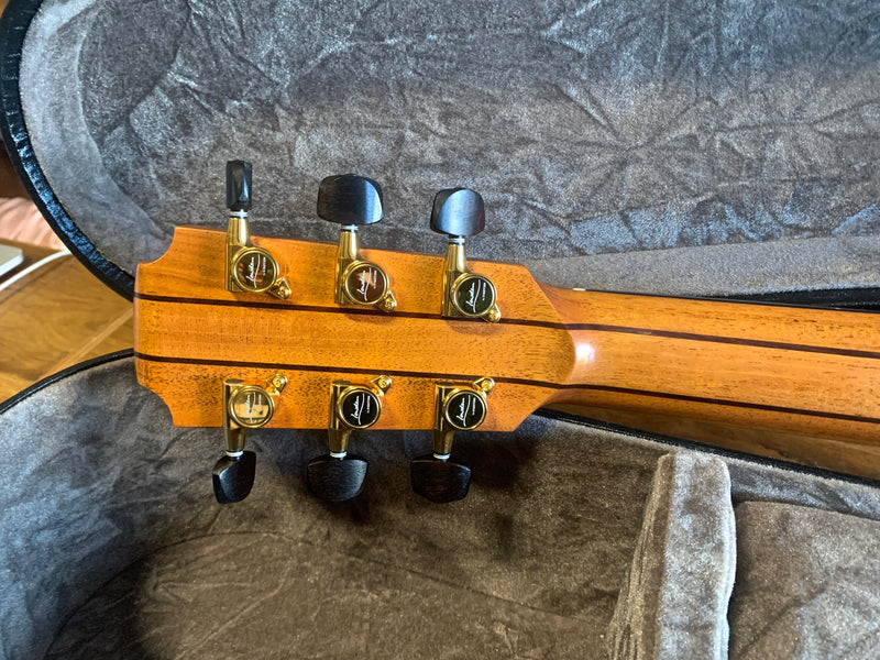 Lowden F-32 2020