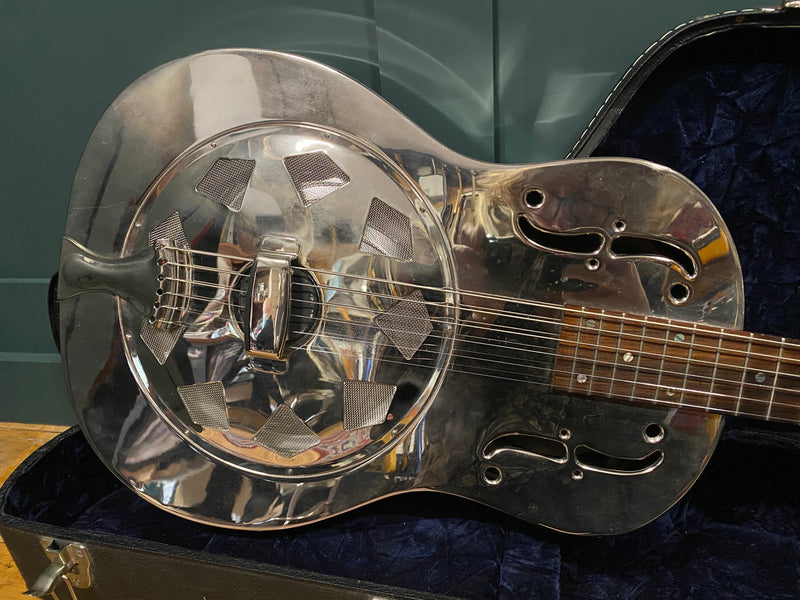 Dave King Beltona Resonator 2006