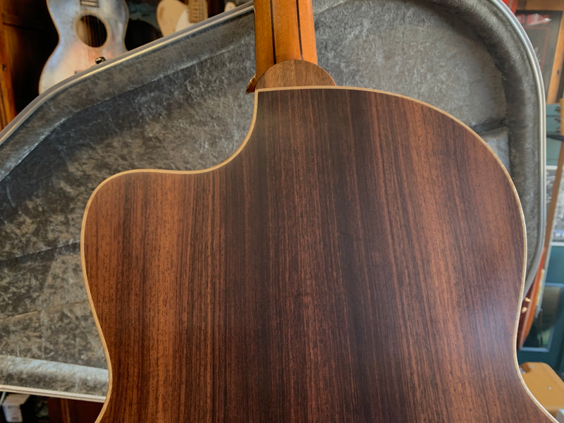 Lowden 32SE Stage Edition
