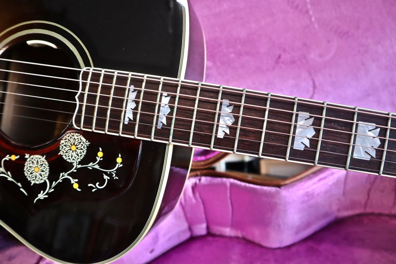 Gibson True Vintage SJ-200 (Added LR Baggs) 2007